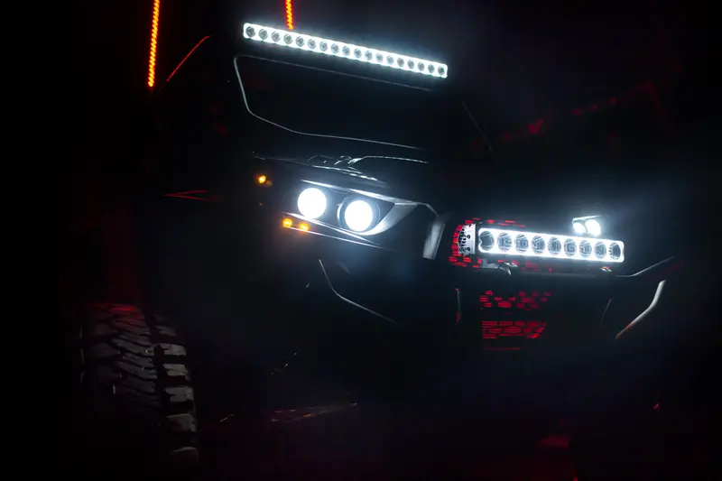 Vision X Xpr Halo Led Light Bar – 46-Inch, 24-Led Mixed Beam With Tilted Optics 1